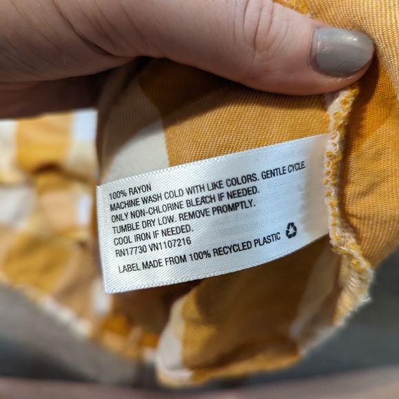 Yellow and white plaid Targetmaternity dress - Picture 3 of 3